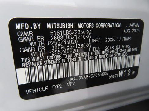 New 2025 Mitsubishi Outlander SE image 24