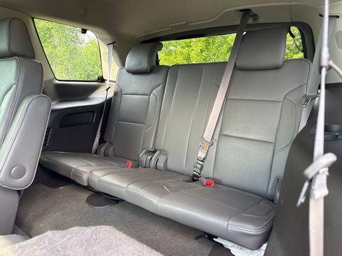 Used 2016 GMC Yukon Denali w/ Open Road Package AWD/4WD image 8