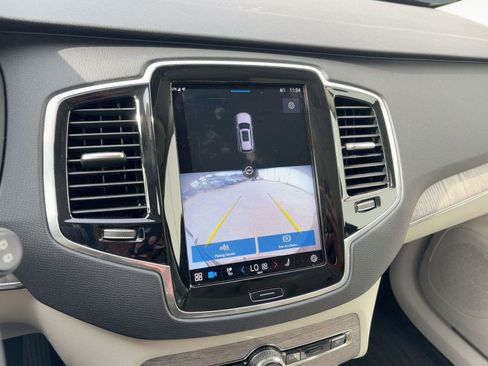 Certified 2023 Volvo XC90 B6 Plus w/ Protection Package image 24