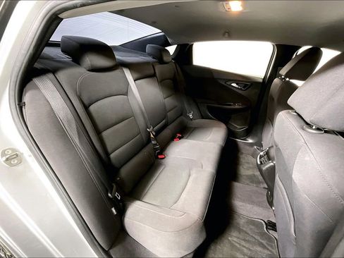 Used 2017 Chevrolet Malibu LT w/ Driver Confidence Package image 25