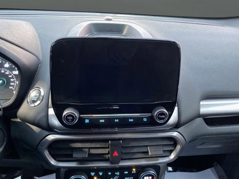 Used 2019 Ford EcoSport SE image 17