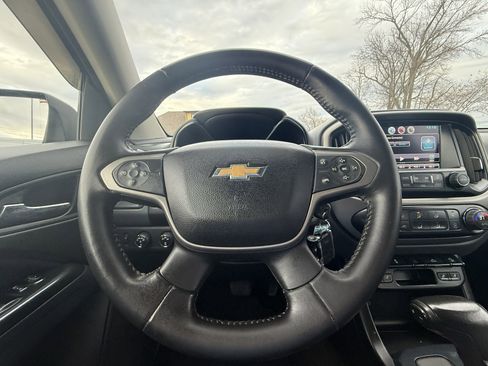 Used 2015 Chevrolet Colorado Z71 image 17