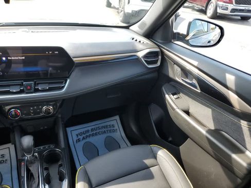 Used 2024 Chevrolet TrailBlazer ACTIV image 15