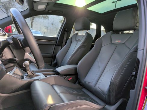 Certified 2022 Audi Q3 2.0T Premium w/ Black Optic Sport Package image 16