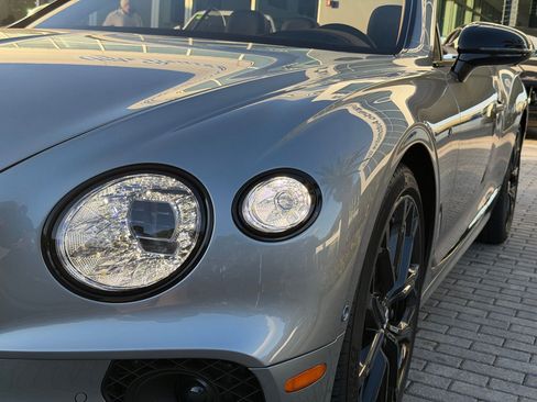 Certified 2024 Bentley Continental GT image 32