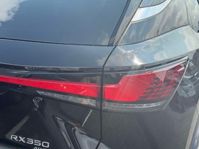 Certified 2025 Lexus RX 350 Premium w/ Kick Sensor & Tow Package AWD/4WD image 13