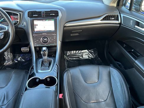 Used 2015 Ford Fusion Energi Titanium w/ Driver Assist Package image 30