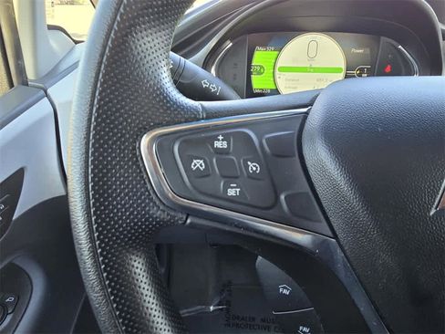 Used 2020 Chevrolet Bolt LT image 19