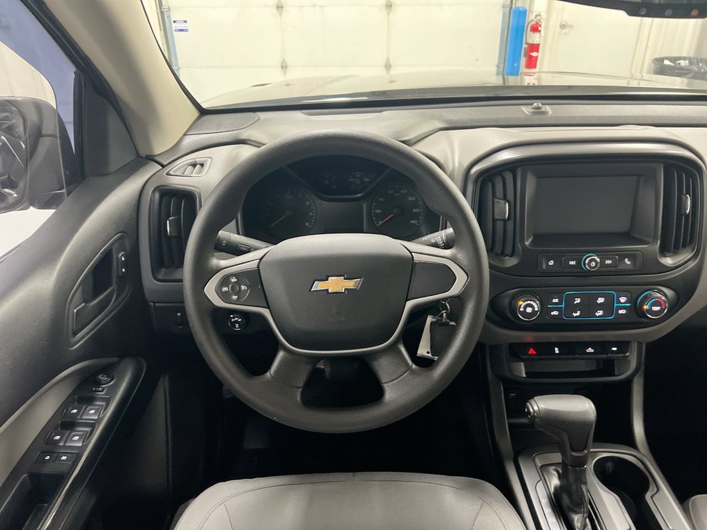 Used 2018 Chevrolet Colorado W/T w/ Custom Special Edition AWD/4WD image 11