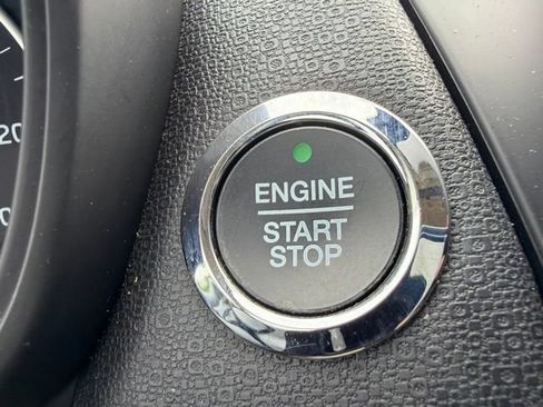 Used 2020 Ford EcoSport Titanium AWD/4WD image 39