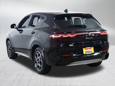 Used 2024 Alfa Romeo Tonale Ti AWD/4WD image 5