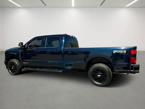 Used 2025 Ford F350 Lariat w/ Lariat Ultimate Package AWD/4WD image 3