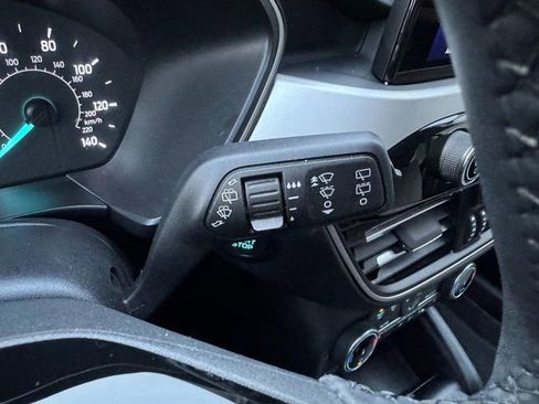 Used 2022 Ford Escape SE w/ Convenience Package image 24