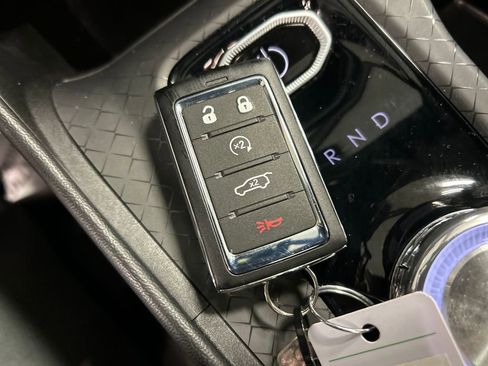 Used 2024 Jeep Wagoneer Launch Edition image 22