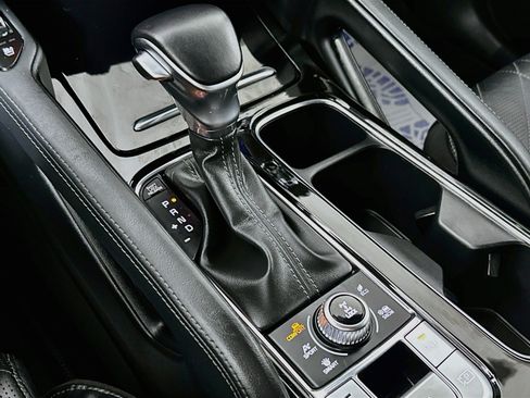 Certified 2023 Kia Telluride SX Prestige X-Pro AWD/4WD image 17