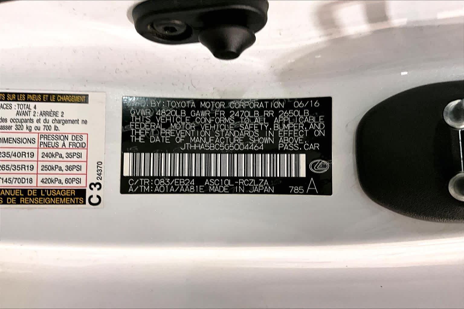 Used 2016 Lexus RC 200t RWD image 34