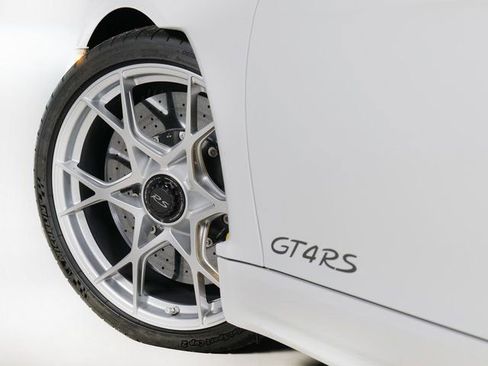 Certified 2025 Porsche 718 Cayman GT4 RS image 36