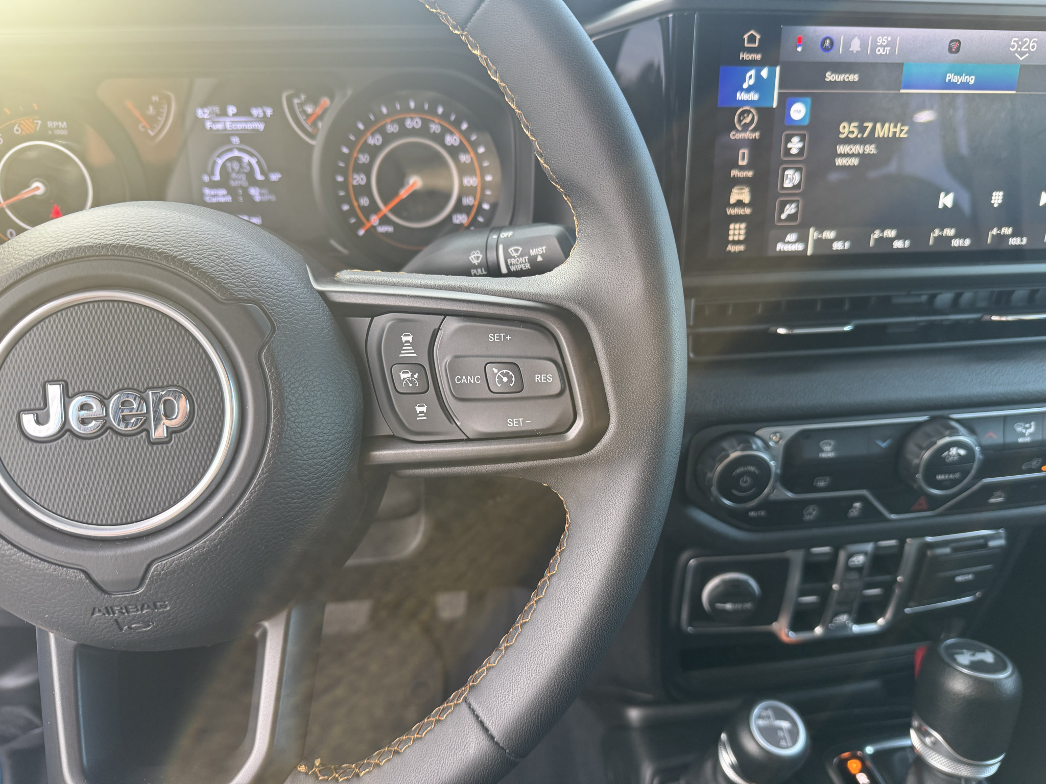 Used 2024 Jeep Wrangler Unlimited Sport AWD/4WD image 14