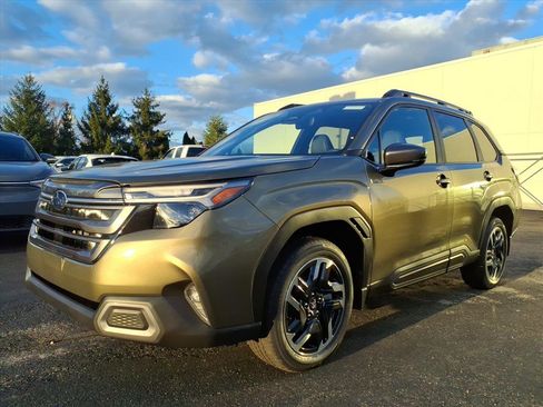 New 2025 Subaru Forester Limited image 2