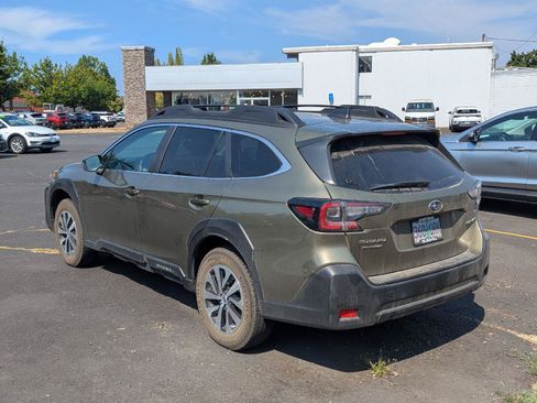 Used 2025 Subaru Outback Premium w/ Popular Package #1A AWD/4WD image 4