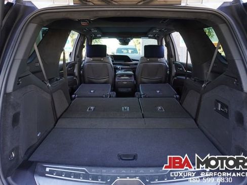 Used 2021 Cadillac Escalade Sport Platinum w/ LPO, ONYX Package image 25