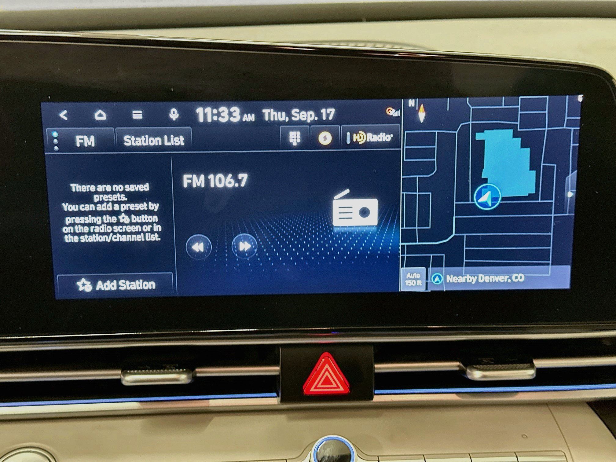 Used 2025 Hyundai Elantra Limited FWD image 21