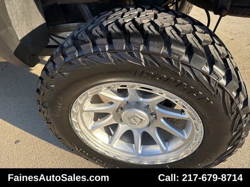 Used 2016 RAM 2500 Tradesman w/ Chrome Appearance Group image 38