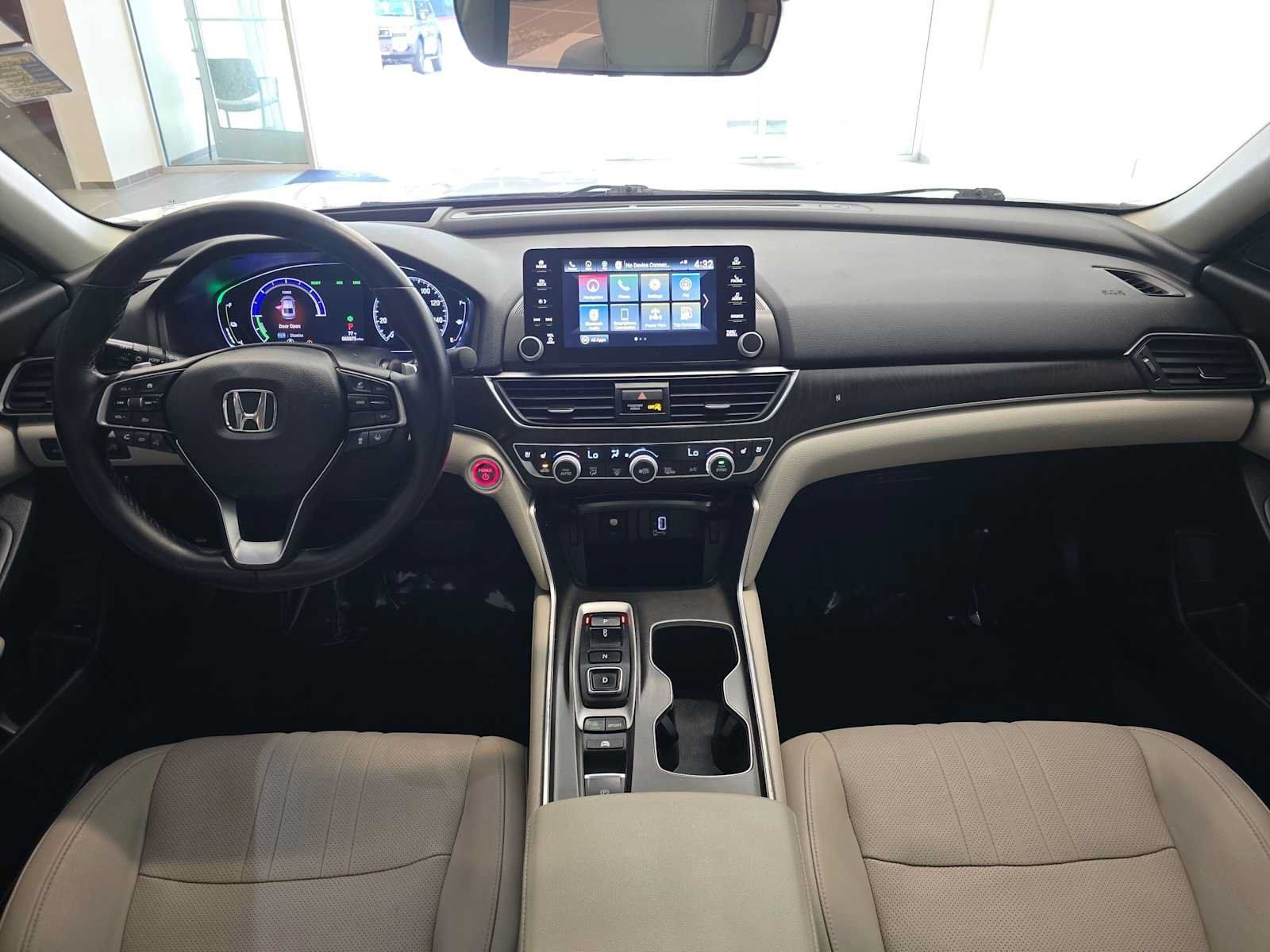 Used 2020 Honda Accord Touring image 10