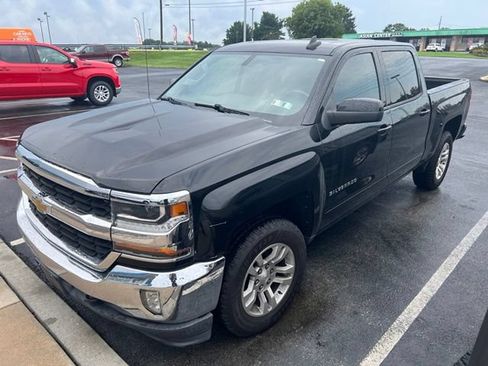 Used 2017 Chevrolet Silverado 1500 LT w/ All Star Edition AWD/4WD image 3
