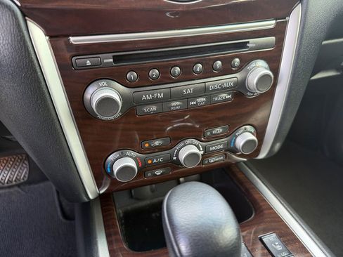 Used 2015 Nissan Pathfinder SL w/ SL Premium Package FWD image 22
