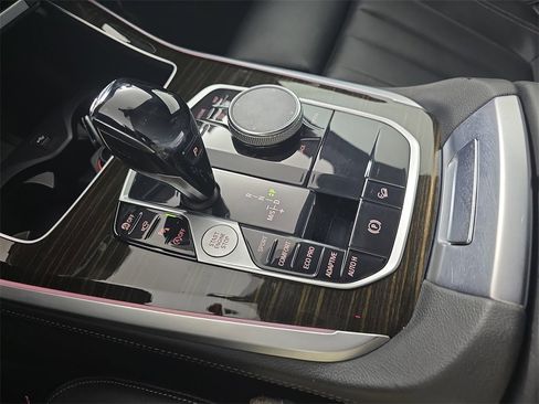 Used 2020 BMW X5 xDrive40i w/ Convenience Package image 28