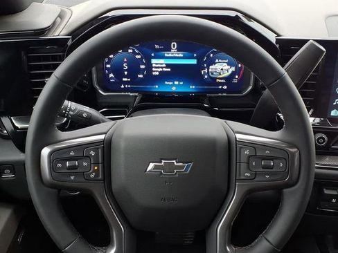 New 2026 Chevrolet Silverado 2500 ZR2 image 14