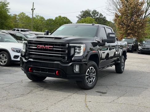 Used 2023 GMC Sierra 2500 AT4 image 3
