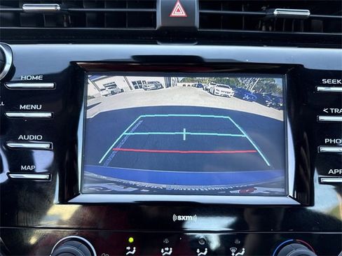 Used 2020 Toyota Camry LE image 25