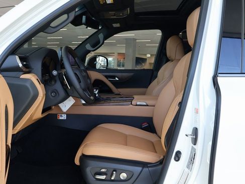 New 2026 Lexus LX 600 4WD w/ Luxury Package image 5