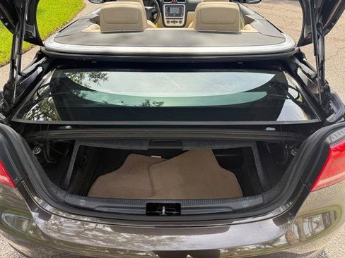 Used 2014 Volkswagen Eos Komfort FWD image 11