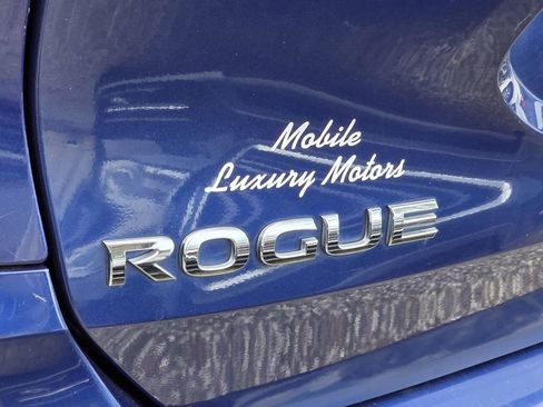Used 2020 Nissan Rogue SL AWD/4WD image 33