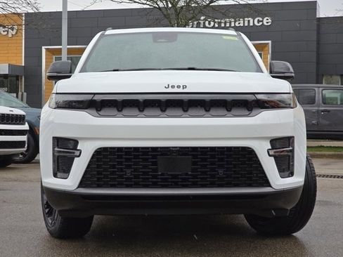 New 2026 Jeep Grand Wagoneer L Limited image 3