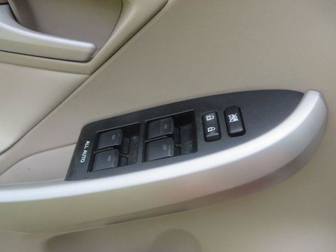 Used 2010 Toyota Prius One FWD image 22