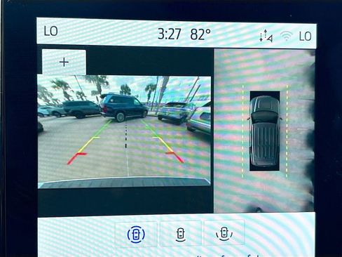 Used 2022 Ford Explorer Platinum w/ Equipment Group 601A image 14