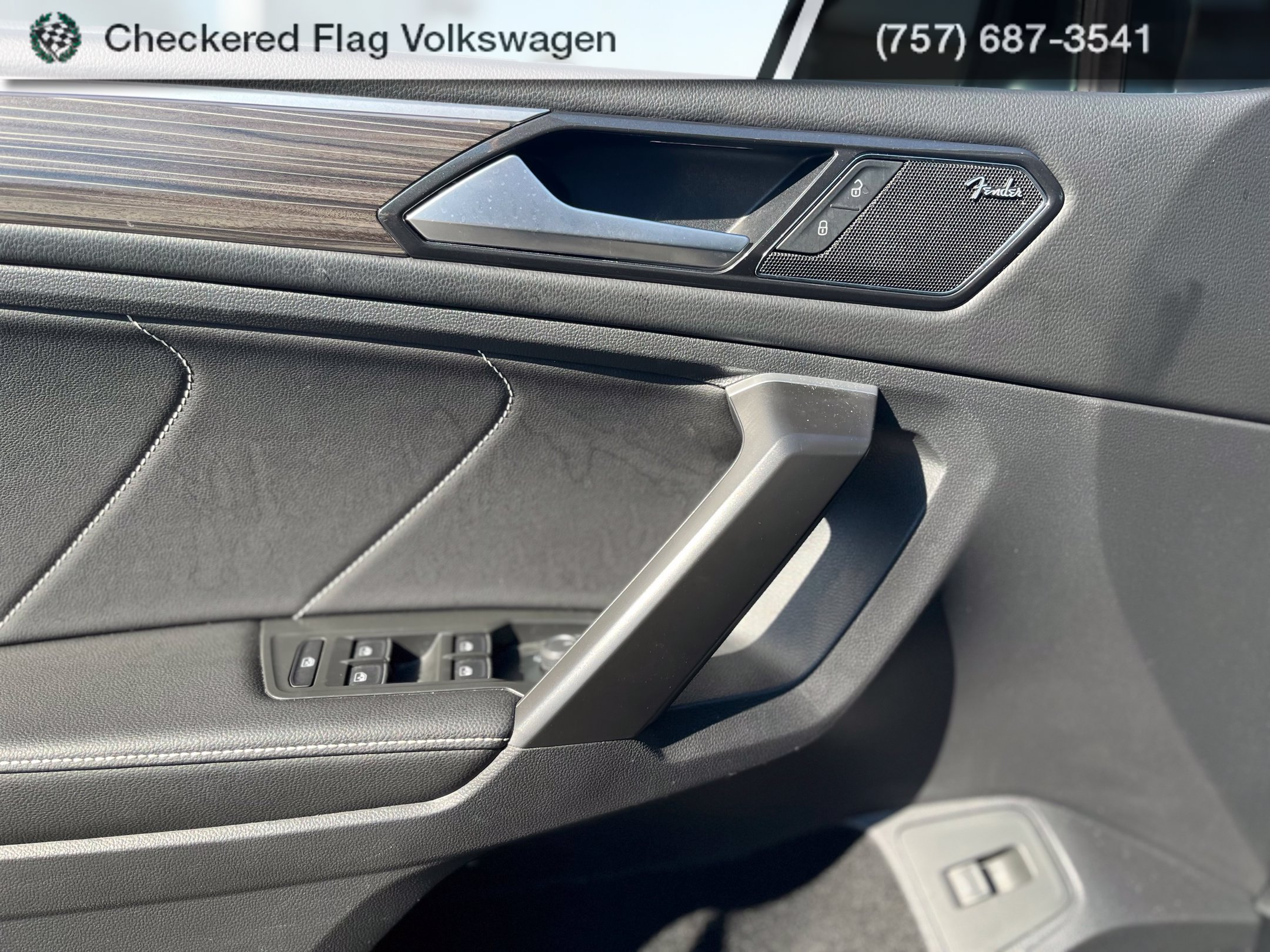 Used 2024 Volkswagen Tiguan SEL R-Line AWD/4WD image 14