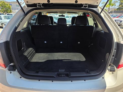Used 2012 Ford Edge SEL FWD image 18