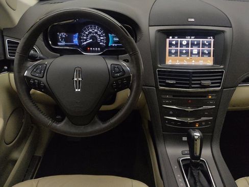 Used 2018 Lincoln MKT AWD w/ Technology Package image 22