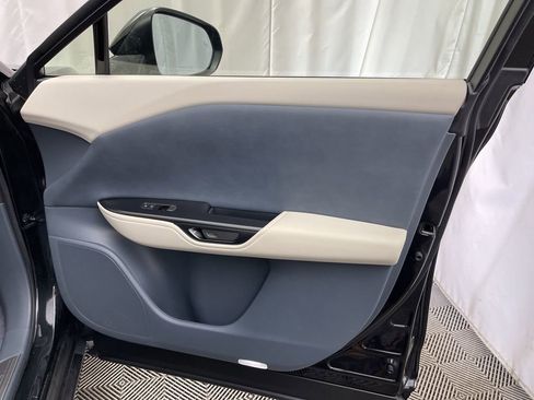 Used 2024 Lexus RZ 300e Premium image 30