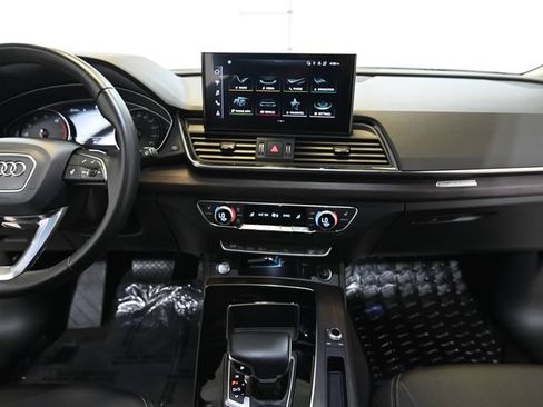 Used 2021 Audi Q5 2.0T Premium AWD/4WD image 2