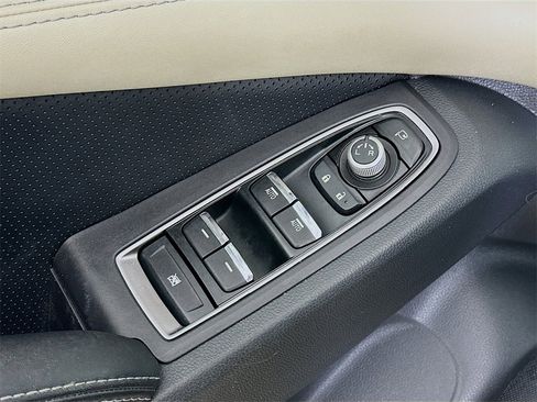 Used 2021 Subaru Ascent Touring w/ Popular Package #2A image 21