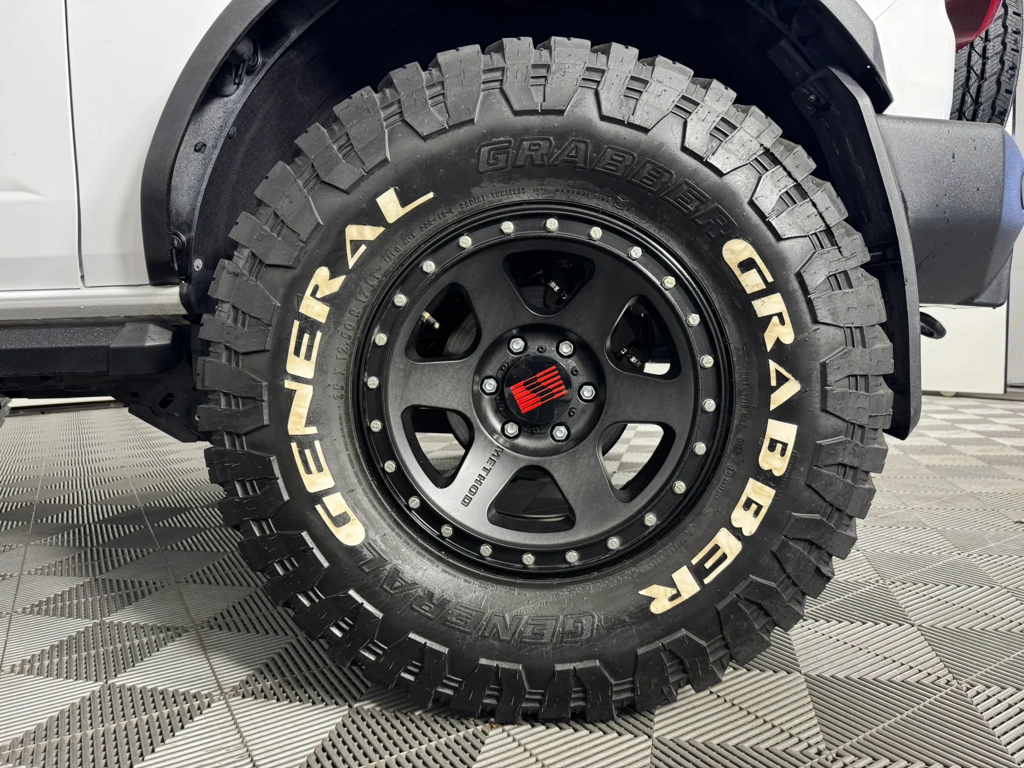 Used 2024 Ford Bronco Big Bend AWD/4WD image 37