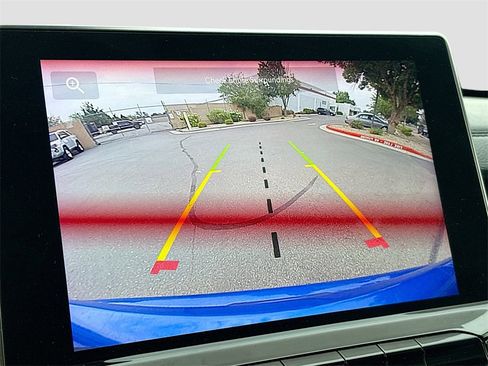 Used 2024 Jeep Compass Sport image 13