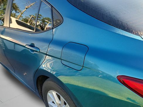 Used 2025 Toyota Camry LE w/ Convenience Package FWD image 19