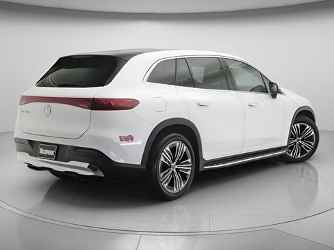 Certified 2023 Mercedes-Benz EQS 450+ SUV image 4